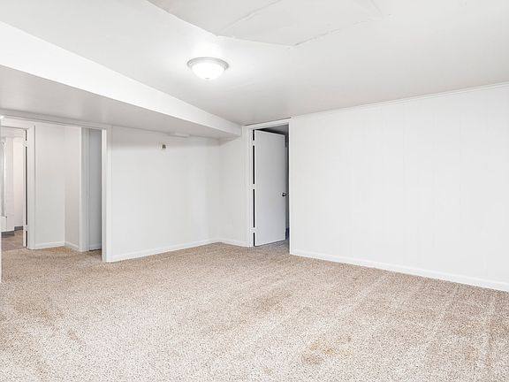 5th image of 1029 Cranford Pl #B