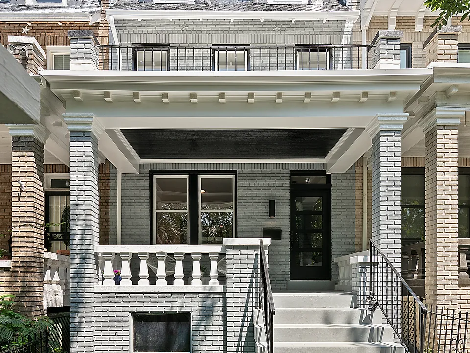 13 Adams St NW