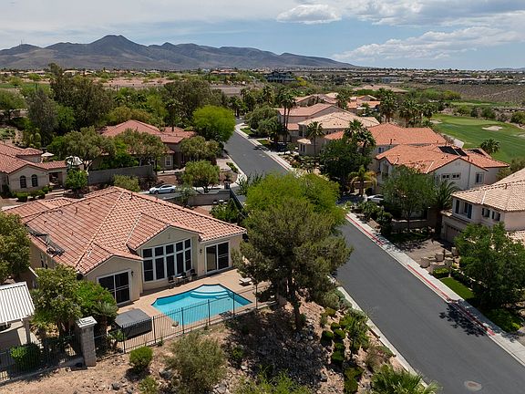 3rd image of 2850 Botticelli Dr