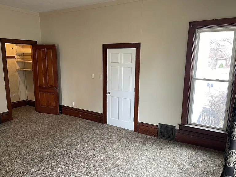 447-453 W Military Ave #5 — Photo 8