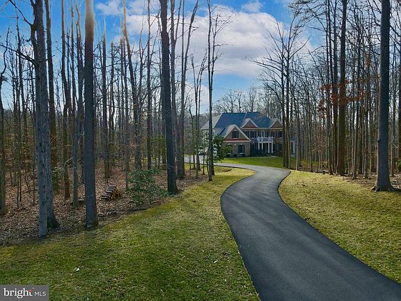 3rd image of 8418 Cardinal Rose Ct