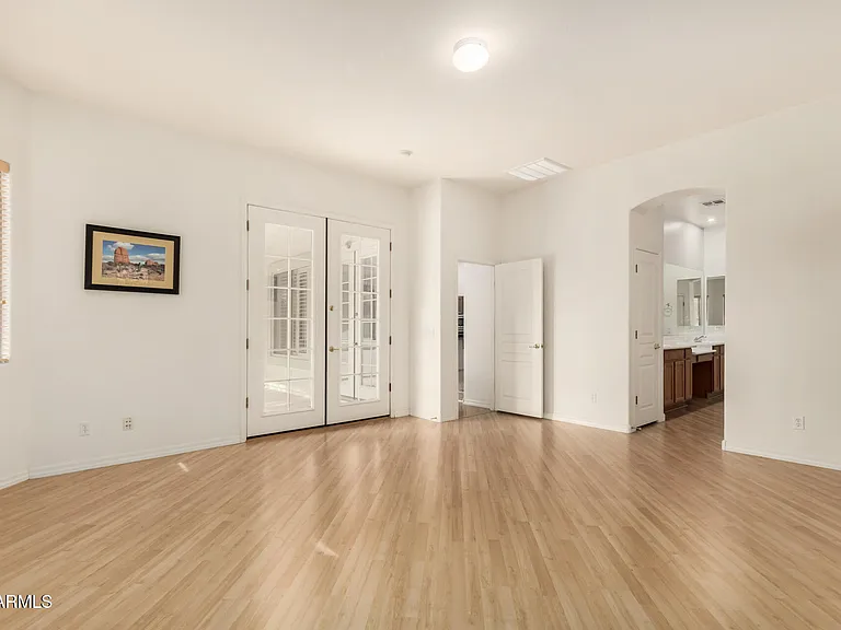 1203 E Kramer Cir — Photo 22