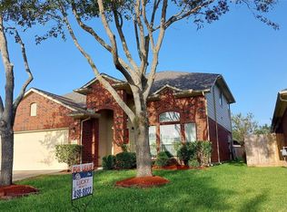 2711 Shallow Falls Ct, Pearland, TX 77584
