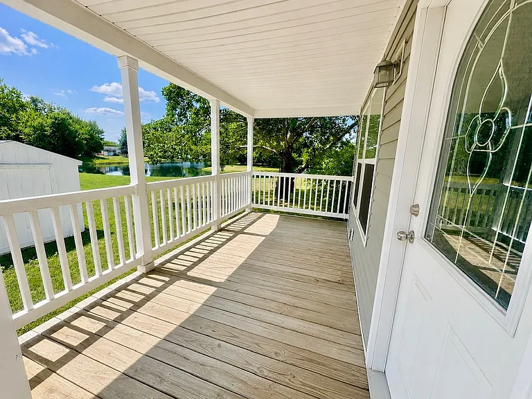 63 Lake Ness Dr — Photo 5