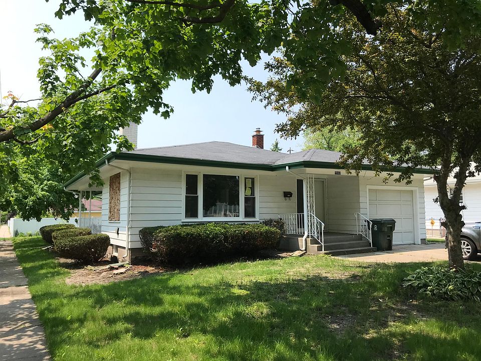 1st image of 18468 Oakwood Ave