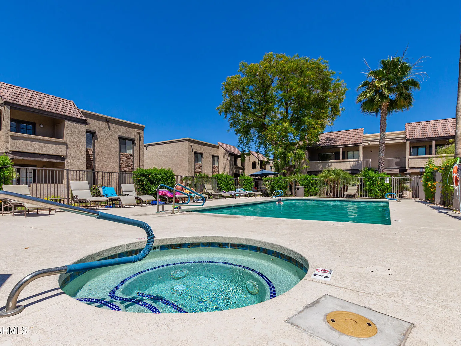 2 bed, 2.0 bath, 962 sqft, $2,350 — Photo 4