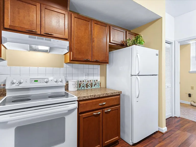 5403 Sasha Ct — Photo 10