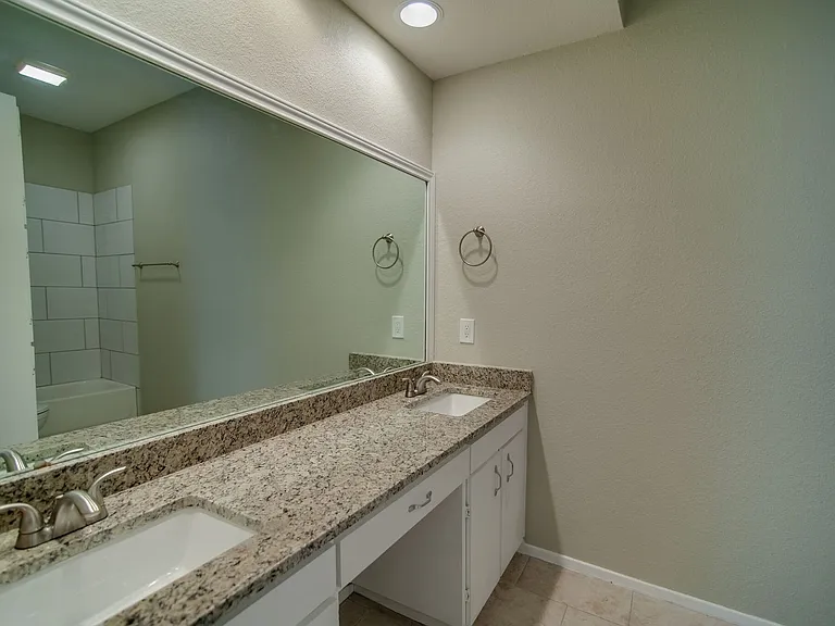 3025 Sappington Pl — Photo 10