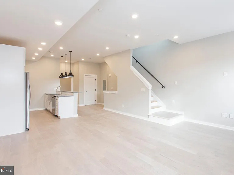 1320 S Opal St #2 — Photo 1