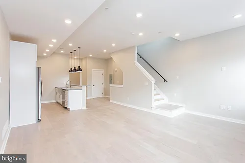 1320 S Opal St #2 Photo 1