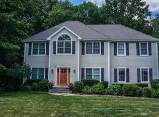 26 Gaylor Dr, Monroe, CT 06468