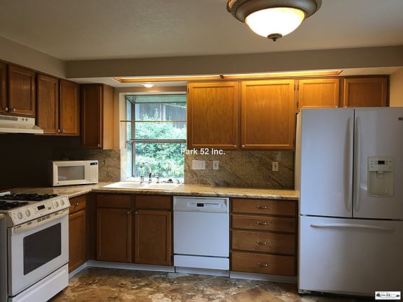 2nd image of 3019 23rd Avenue Ct SE