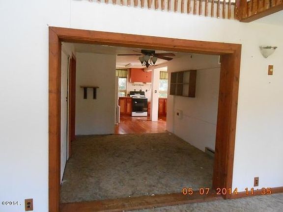 4th image of 553 Sinclair Ln
