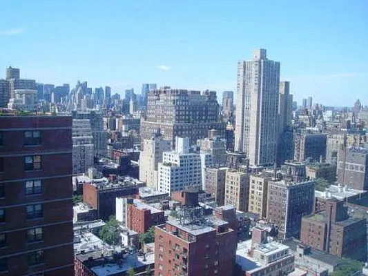 Rented by Keller Williams NYC | media 13