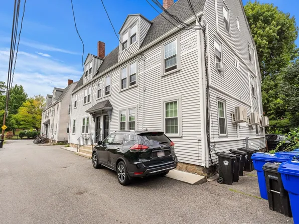 3 High Street Pl, Brookline, MA 02445