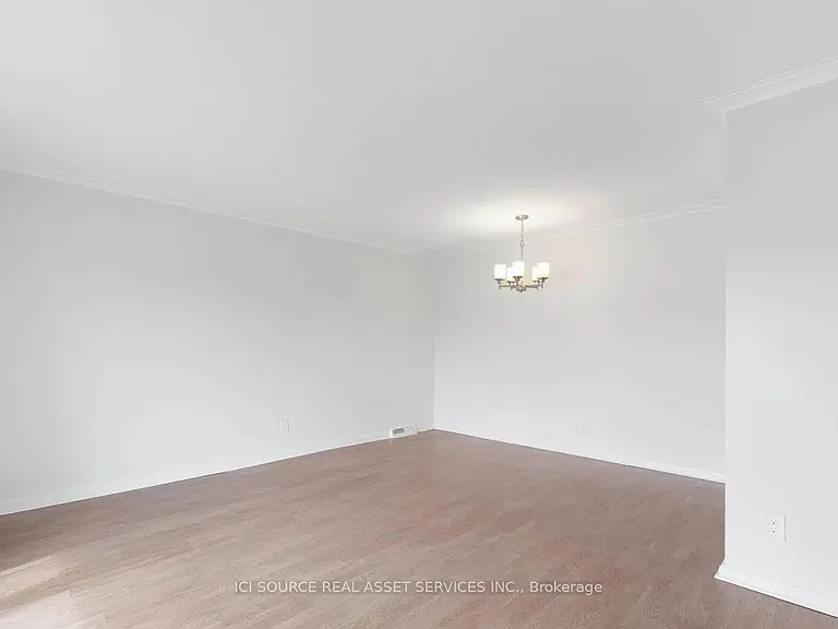 4 Dempster St #MAIN FL — Photo 6