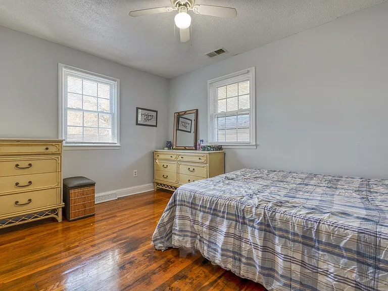 123 McCollum St — Photo 7
