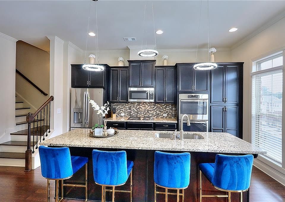 1st image of 1306 Harris Way