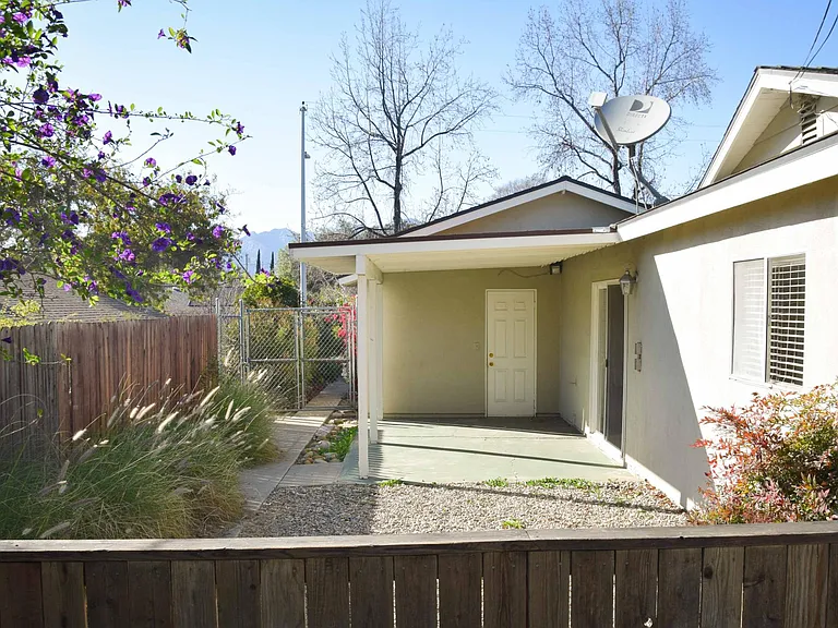 322 Descanso Ave — Photo 15
