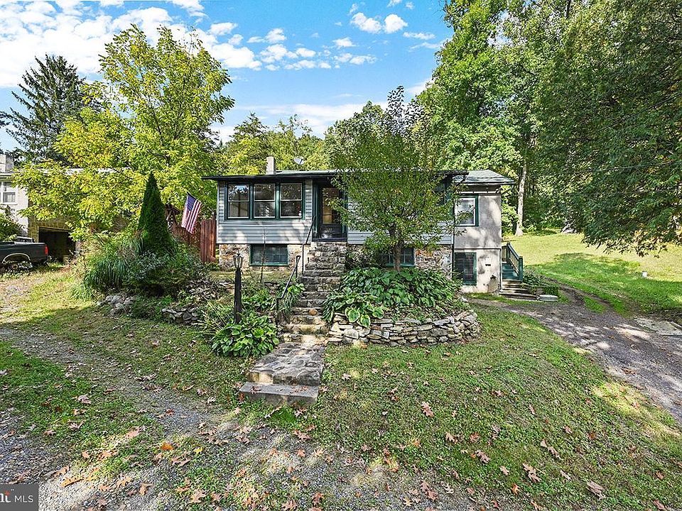 1177 Manatawny Rd, Boyertown, PA 19512 | Zillow