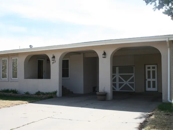 307 E McCoy Ave, Sublette, KS 67877