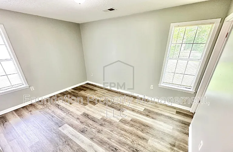 6220 Village Park Rd — Photo 6