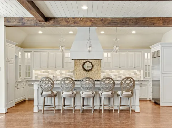 3207 Oxford Dr, Rowlett, TX 75088