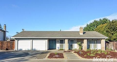 1st image of 942 Placer Ave