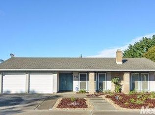 942 Placer Ave, Manteca, CA 95336