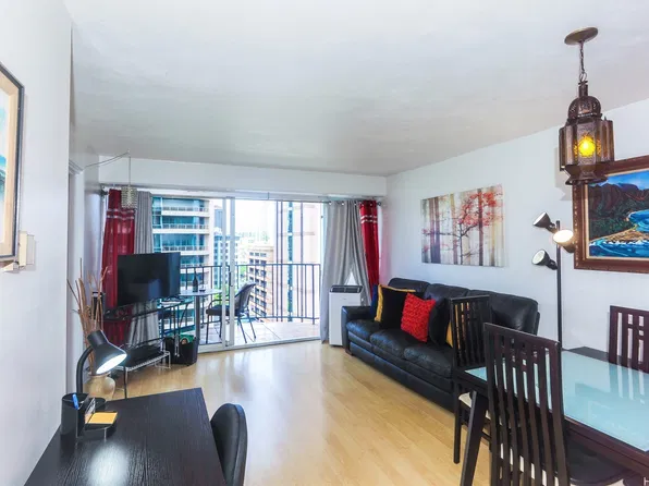 1909 Ala Wai Blvd APT 1206, Honolulu, HI 96815