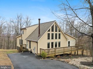 283 Lookout Rdg, Hedgesville, WV 25427
