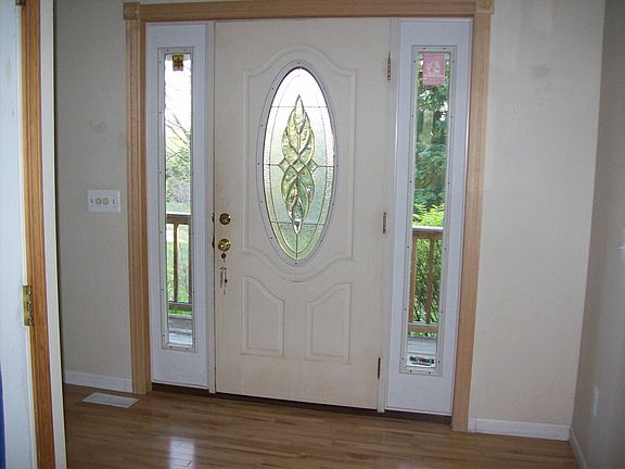 2nd image of 3581 Meadow Ln