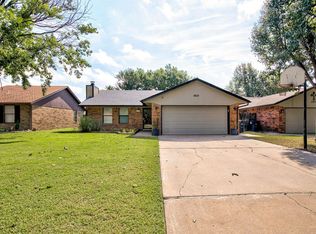 2625 Liberty Ln, Enid, OK 73703