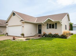 4120 Peregrine Ln SE, Rochester, MN 55904