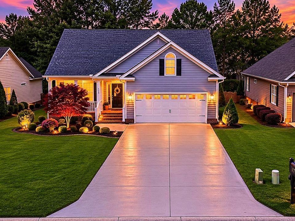 1st image of 170 Crescent Oaks Ct