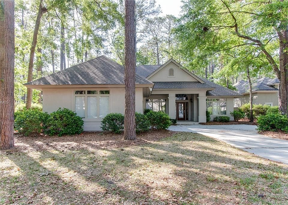 1st image of 16 Stonegate Dr