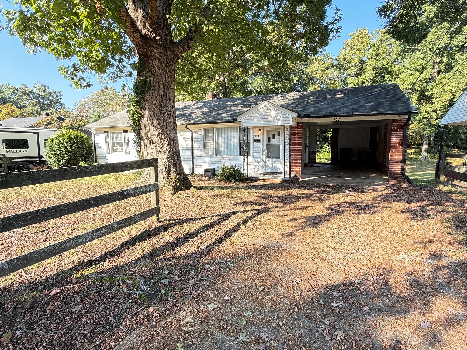 721 Evelyn - 1 — Photo 3