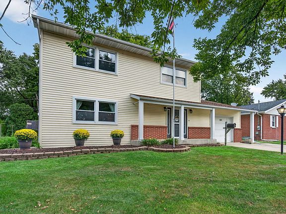 2nd image of 520 Johnson Ave