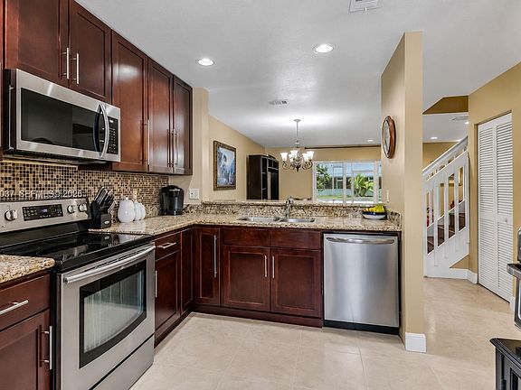 4th image of 20822 NW 2nd St