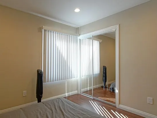 Charloma Dr, Tustin — Photo 2