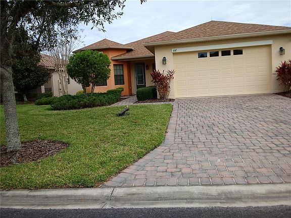 2nd image of 557 Indian Wells Ave