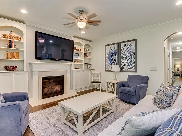 108 Tremont Dr — Photo 10
