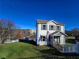 309 Chestnut St, Jeannette, PA 15644