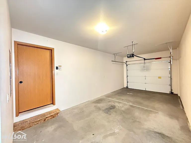 810 Fremont St — Photo 11