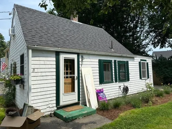 7 Angel Avenue, York, ME 03909