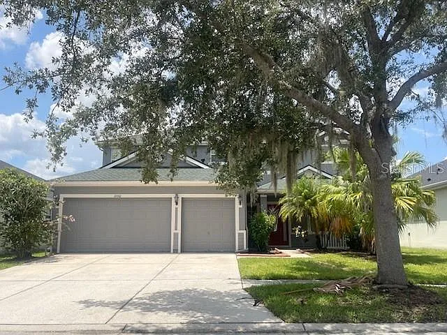 5 bed, 3.5 bath, 3600 sqft, $3,400 — Photo 3