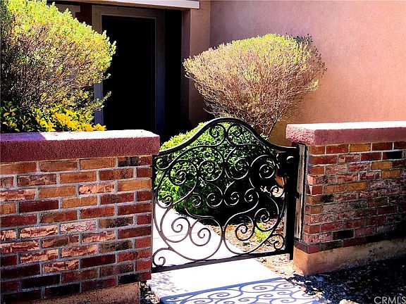 2nd image of 53013 Belle Isis Ct