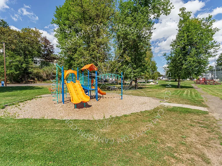 620 NW Ivy St — Photo 44