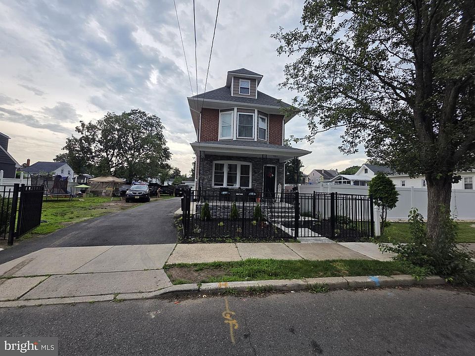 1st image of 759 Norway Ave