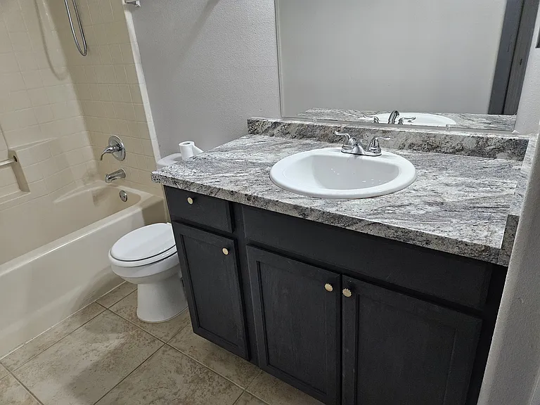 1335 Knollwood Dr — Photo 16